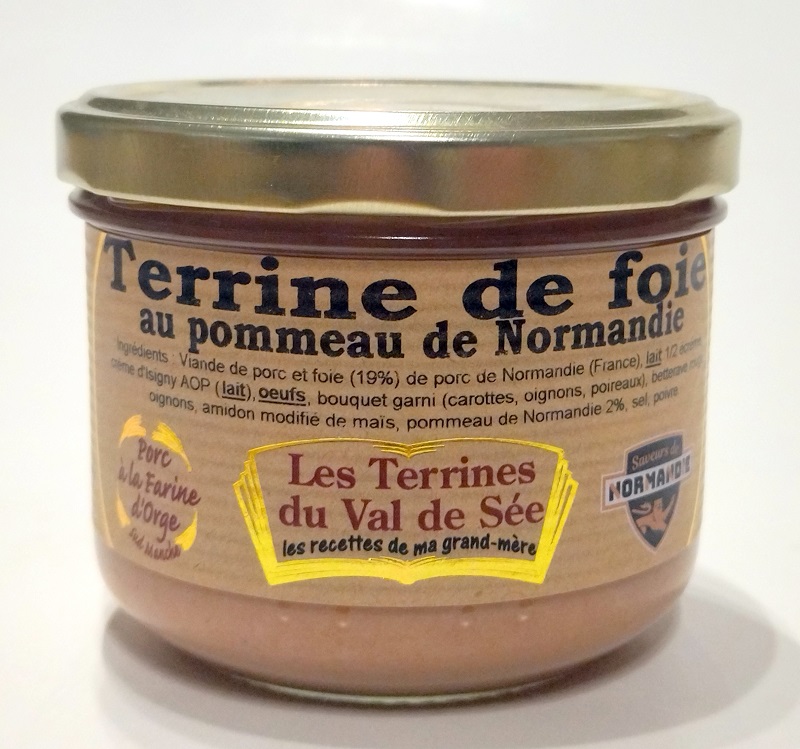 TERRINE DE FOIE AU POMMEAU